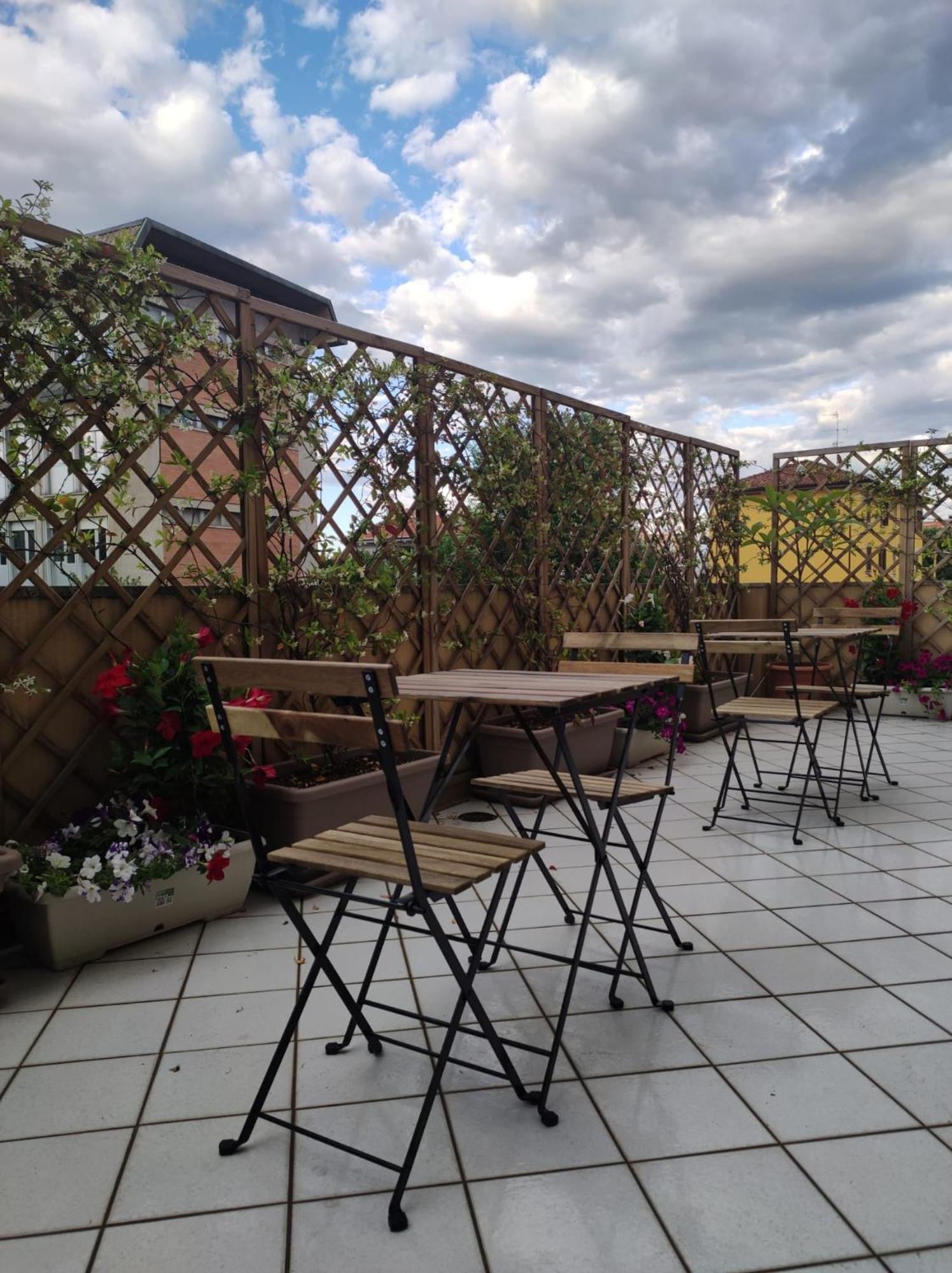 Casa Dei Fiori Apartment Bologna Luaran gambar